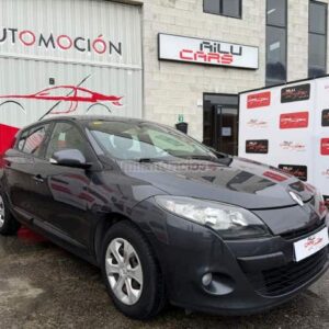 RENAULT Megane Dynamique dCi 105 eco2