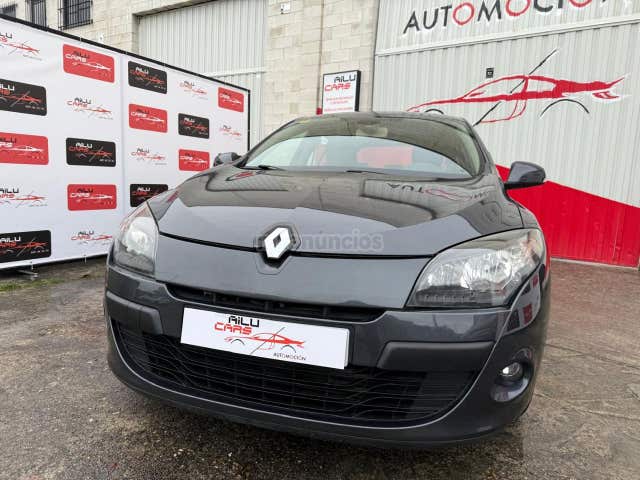 RENAULT Megane Dynamique dCi 105 eco2 - Imagen 3