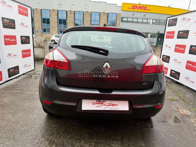 RENAULT Megane Dynamique dCi 105 eco2 - Imagen 4