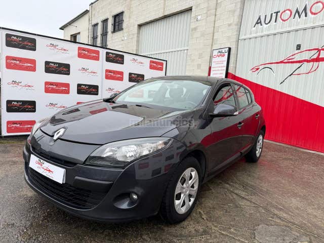 RENAULT Megane Dynamique dCi 105 eco2 - Imagen 5
