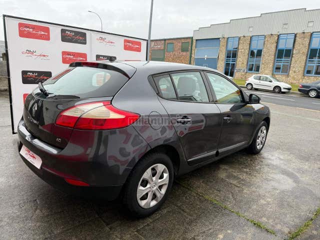 RENAULT Megane Dynamique dCi 105 eco2 - Imagen 7