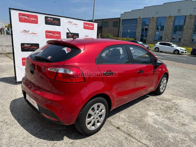 KIA Rio 1.2 CVVT 85cv Drive - Imagen 8